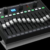 P24 Behringer