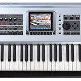 Roland Fantom X8