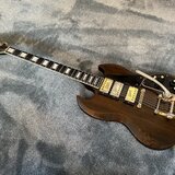 Gibson SG Custom Bigsby z roku 1975