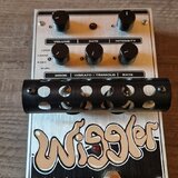 Electro-Harmonix Wiggler – celolampové vibrato / tremolo