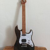 Elektrické ukulele Flight & multi efekt