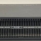 Zesilovač QSC PL218 (max. 2x900W/2Ohm)