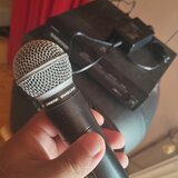 NABÍDKA plně funkční bezdrátový mikrofon shure SM-58