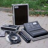 Midas M32R Live + DL16, case, kabeláž a mobilní FOH stolek