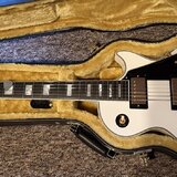 Epiphone Les Paul Custom Inspired by Gibson Custom