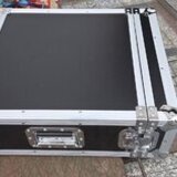 Prodám rack case mikrofon.. super stav!!.