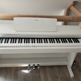 Yamaha YDP-146 White Digitální piano