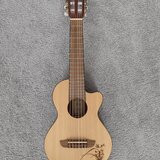 Kyt. ukulele Ortega RGL5CE !!