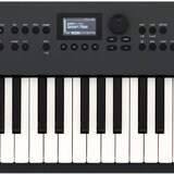 Roland GO:KEYS 5 Graphite + stojánek na noty