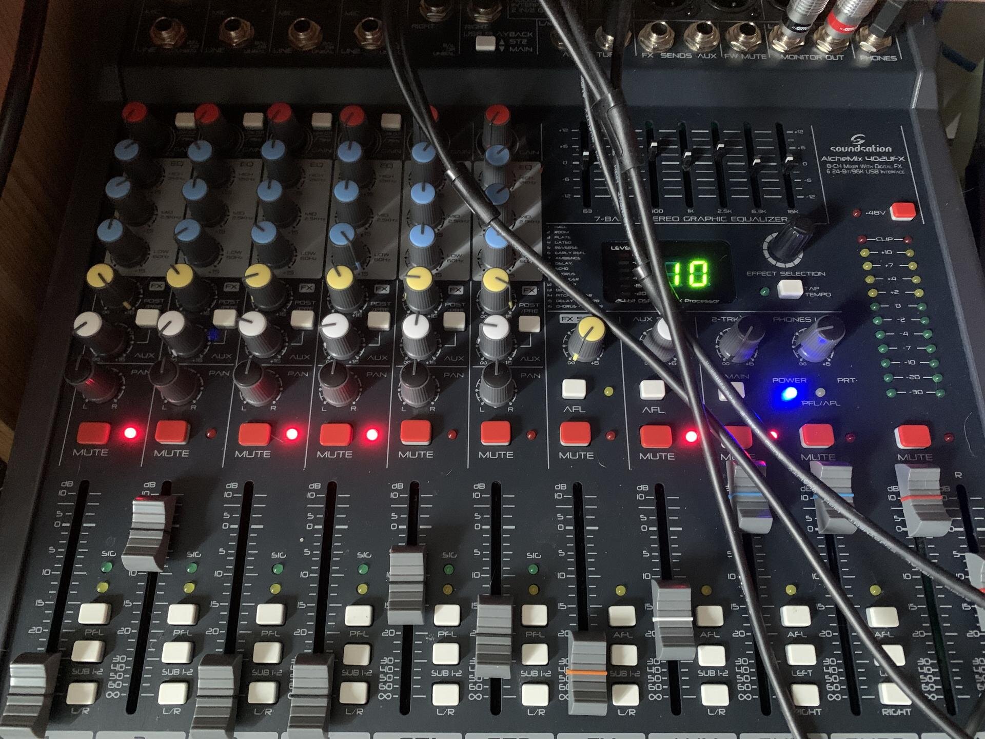 Soundsation AlcheMix 402UFX (USB) - prodám – prodám | HudebníBazar.cz