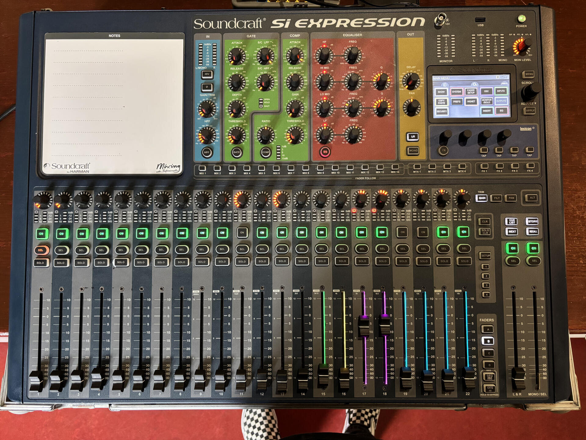 Soundcraft Si Expression 2 + Mini Stagebox 16 + flight case – prodám ...