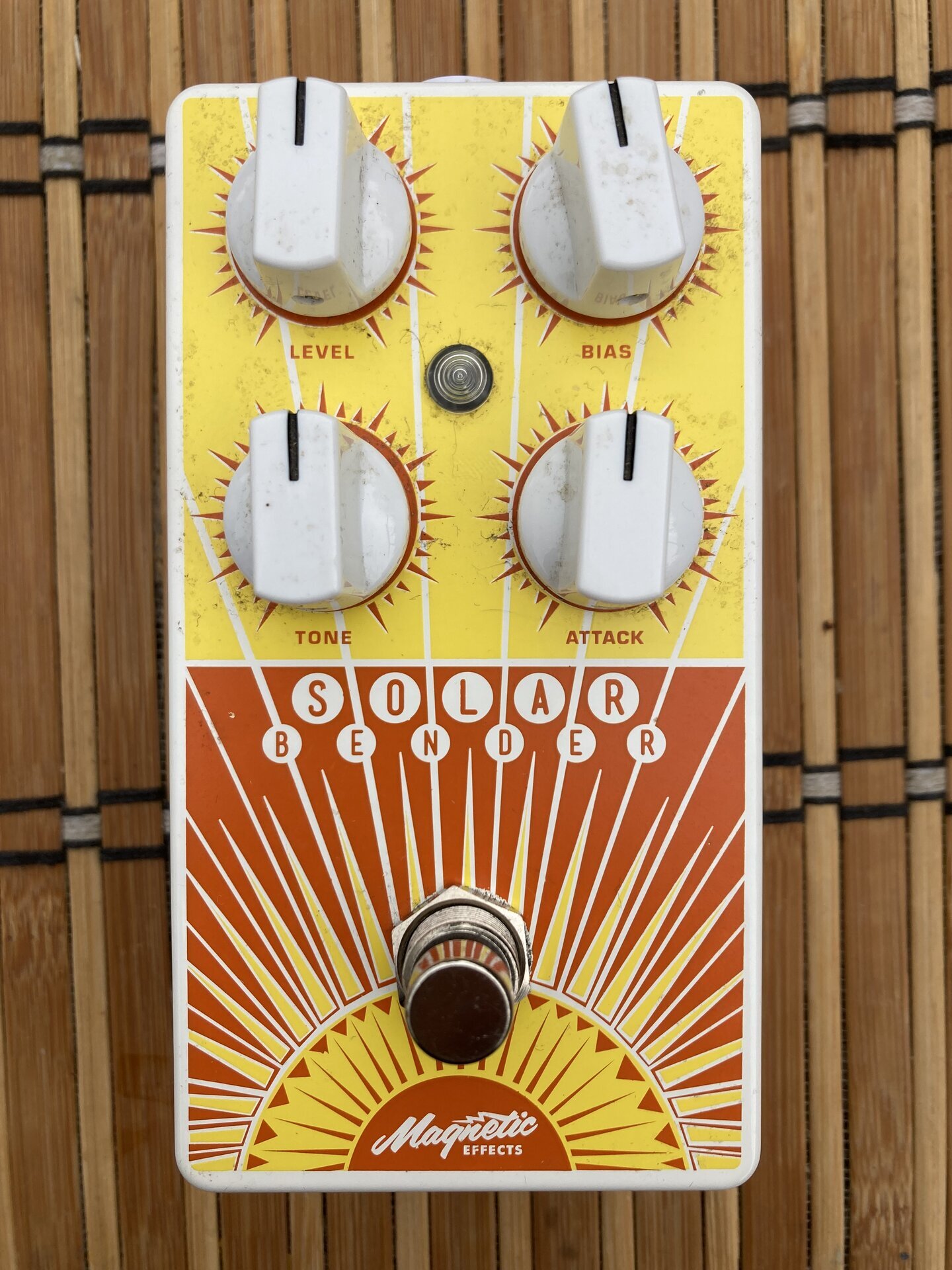 Prodám fuzz Solar Bender od Magnetic effects – prodám