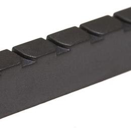 Black Tusq XL nultý pražec pre klasickú a flamenco gitaru