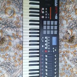 AKAI PROFESIONAL MRK 49