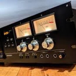 Tascam LA 112