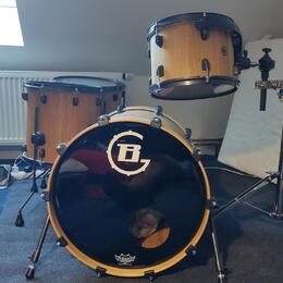 Brachtl Drums - Oak shell set