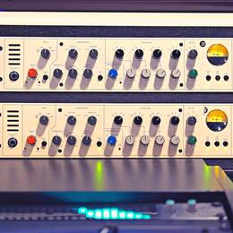 Preamp - TL Audio 5051 (výměna možná)
