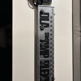 TECH 21 SansAmp FLY RIG 5 V1 USA