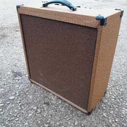 MMJUZ gitarové kombo