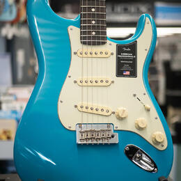 Fender American Professional II Stratocaster Miami blue
