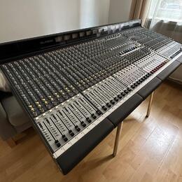 Mixpult Allen & Heath GL4800 + RPS 11 zdroj + Kufr
