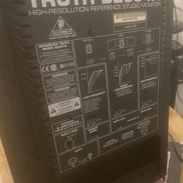 2 ks Behringer Truth B2031A Active Studiové Monitors  