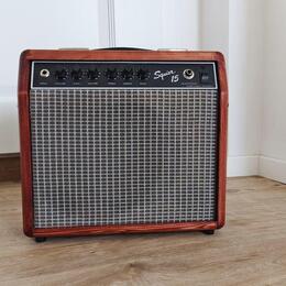 Squier SQ 15 - vintage kombo