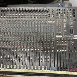 Prodám mixážní pult Allen and Heath ZED 420