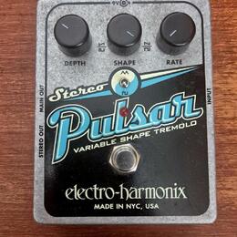 Electro-Harmonix Stereo Pulsar