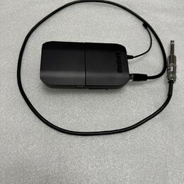 Shure BLX1-H8E Bodypack vysílač 518-542 MHz