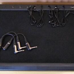 SKB 8 Port Powered Pedalboard