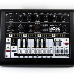 Koupim - Mode Machines Xoxbox