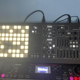 Polyend Medusa