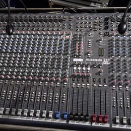 Allen & Heath ZED 428