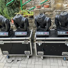 4x Futurelight MH660 spot + 2x case