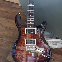 PRS SE Custom 24 Black Gold Sunburst