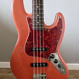 Fender Vintera II 60s Jazz Bass