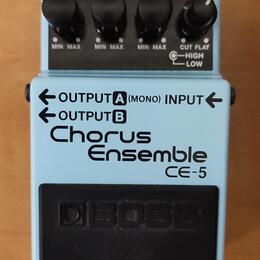 Boss CE-5 Chorus Ensemble 