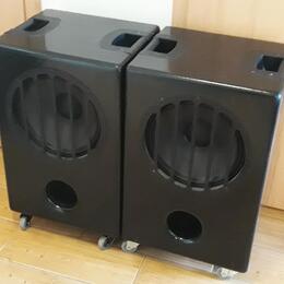 Prodám dva subwoofery  500W 8Ohm