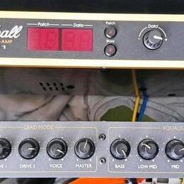 Predam Gitarovy   PREAMP ,, Marshall  9001,,   -- TUBE,