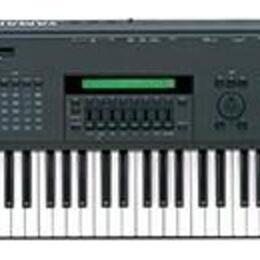Yamaha SY-85 USB mechanika