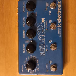 Delay TC electronic Flashbach X4