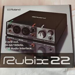 Zvuková karta Roland Rubix 22