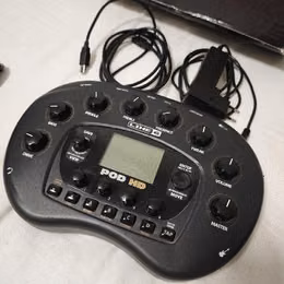 Line 6 POD HD plus komplet pr&iacute;slu&scaron;enstvo