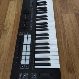 Novation Launchkey 61 MK3