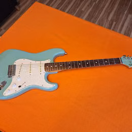 Tokai Goldstar Sound TST104