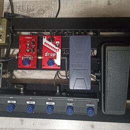 Prodám kytarový pedalboard