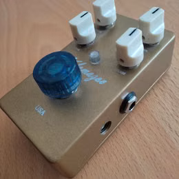 Prod&aacute;m overdrive Lovepedal Kalamazoo Gold OSB