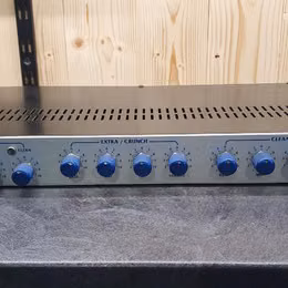 Kytarov&yacute; lampov&yacute; preamp Brunetti Centouno
