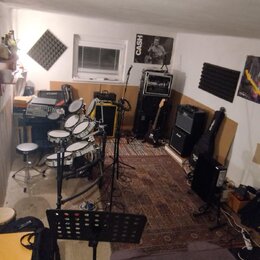 Studio pro Zkoušky/nahrávání/koncerty/trénin